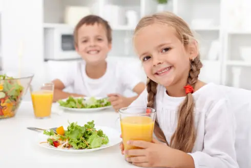 Encouraging Kids to Eat Better – Especially Now!